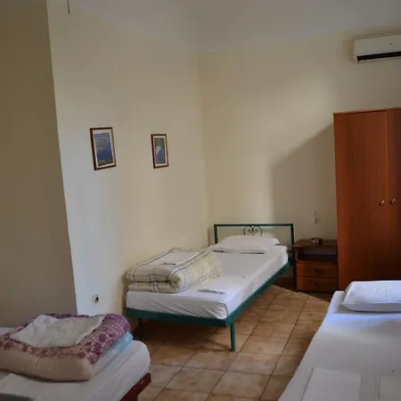 Argo Hotel
